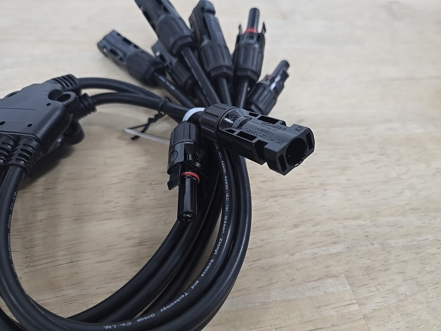 One Pair Solar Panel Y Branch Cable Connection Adapter Connector Extension US