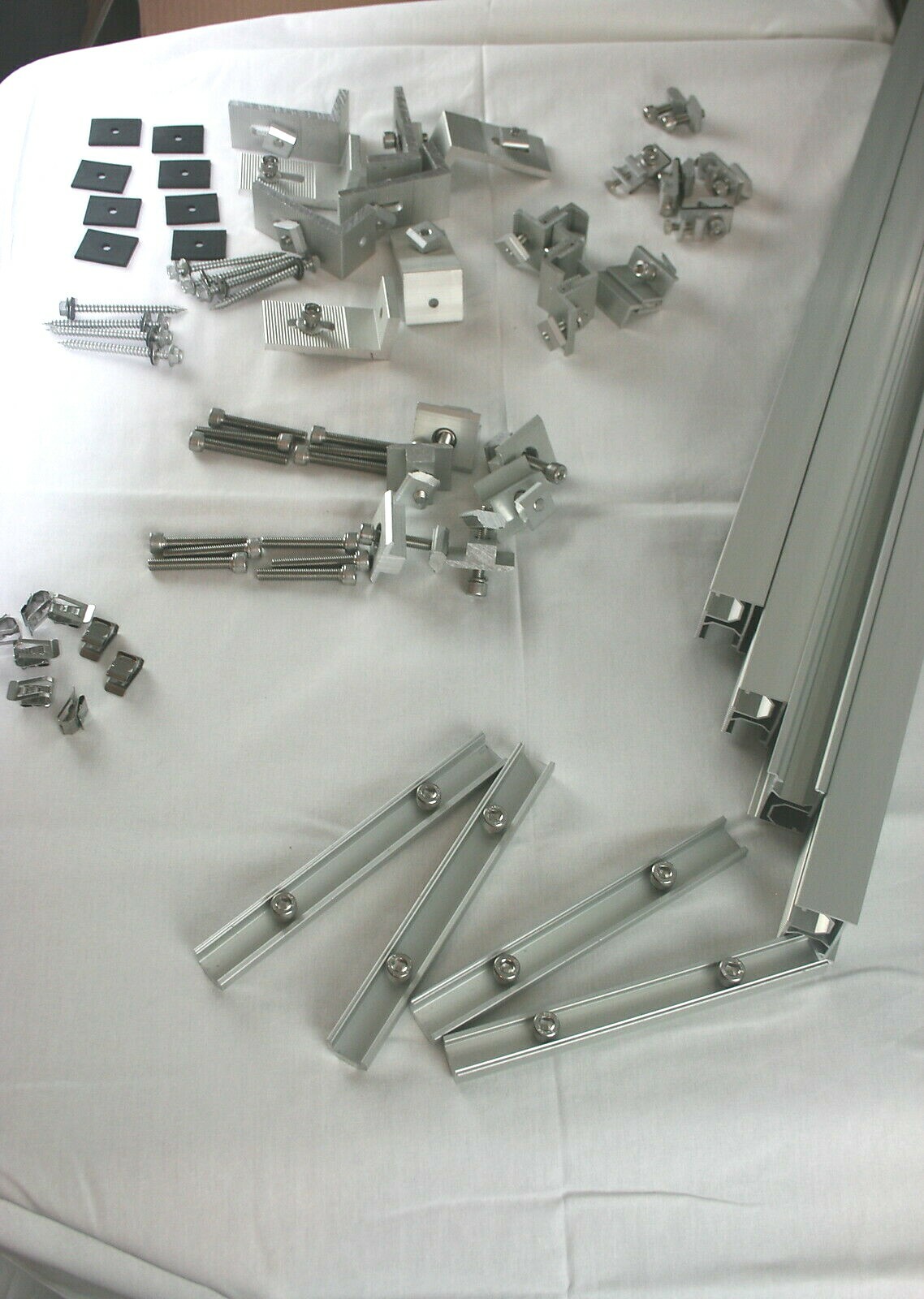 Solar Rail kit to mount 12 panels w/ clamps & L brackets and with 7.3 ft rails