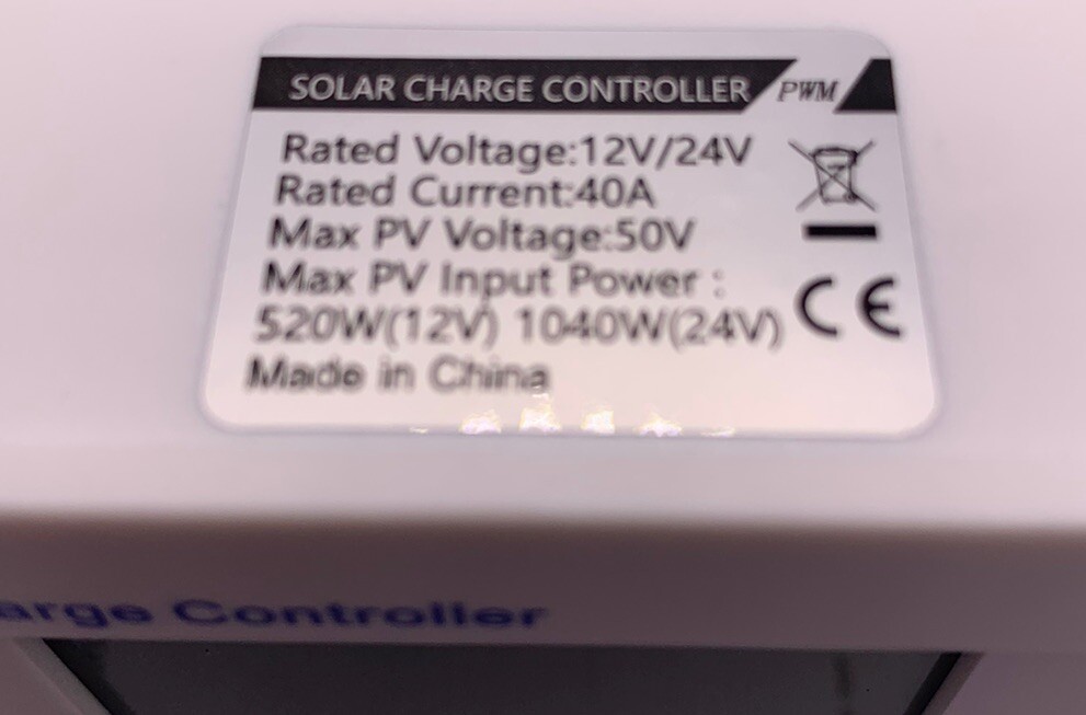 520 Watt Portable Solar Charge Controller 12v/24v 40AMP Max Pm Volt 50v