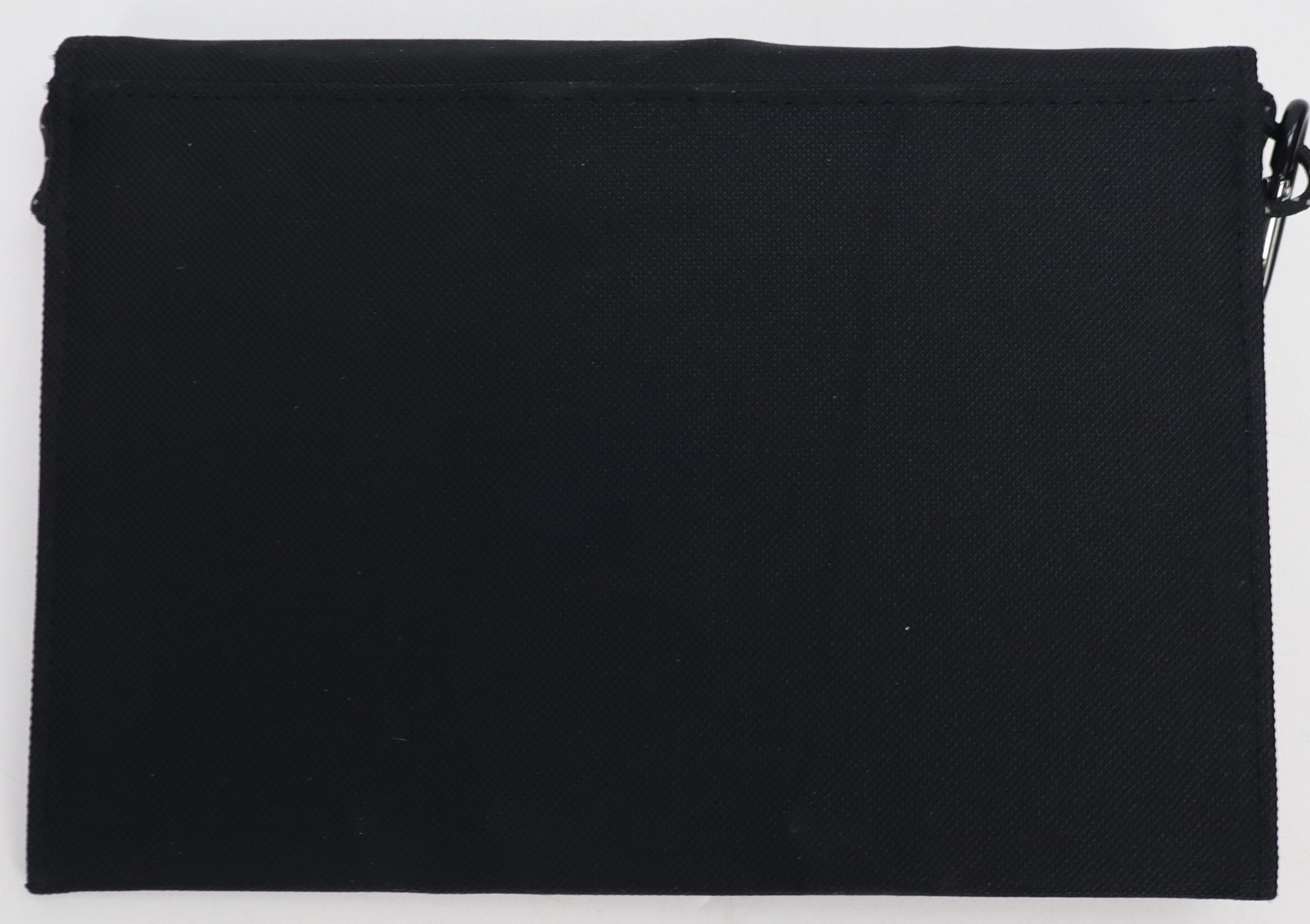 GOALZERO® 7 Solar Panel + 4 Rechargeable Batteries
