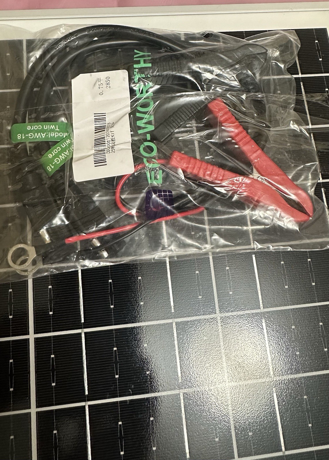 25 Watts 12V Off Grid Solar Panel Kit with Charge Controller No Bracket/box New