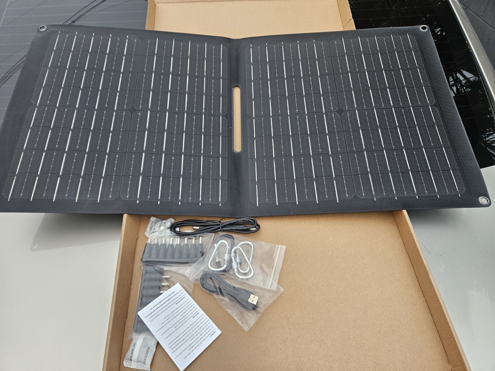 Voll Cool 60W Foldable Solar Panel Portable Solar Panel Charger Kit with 2 US…