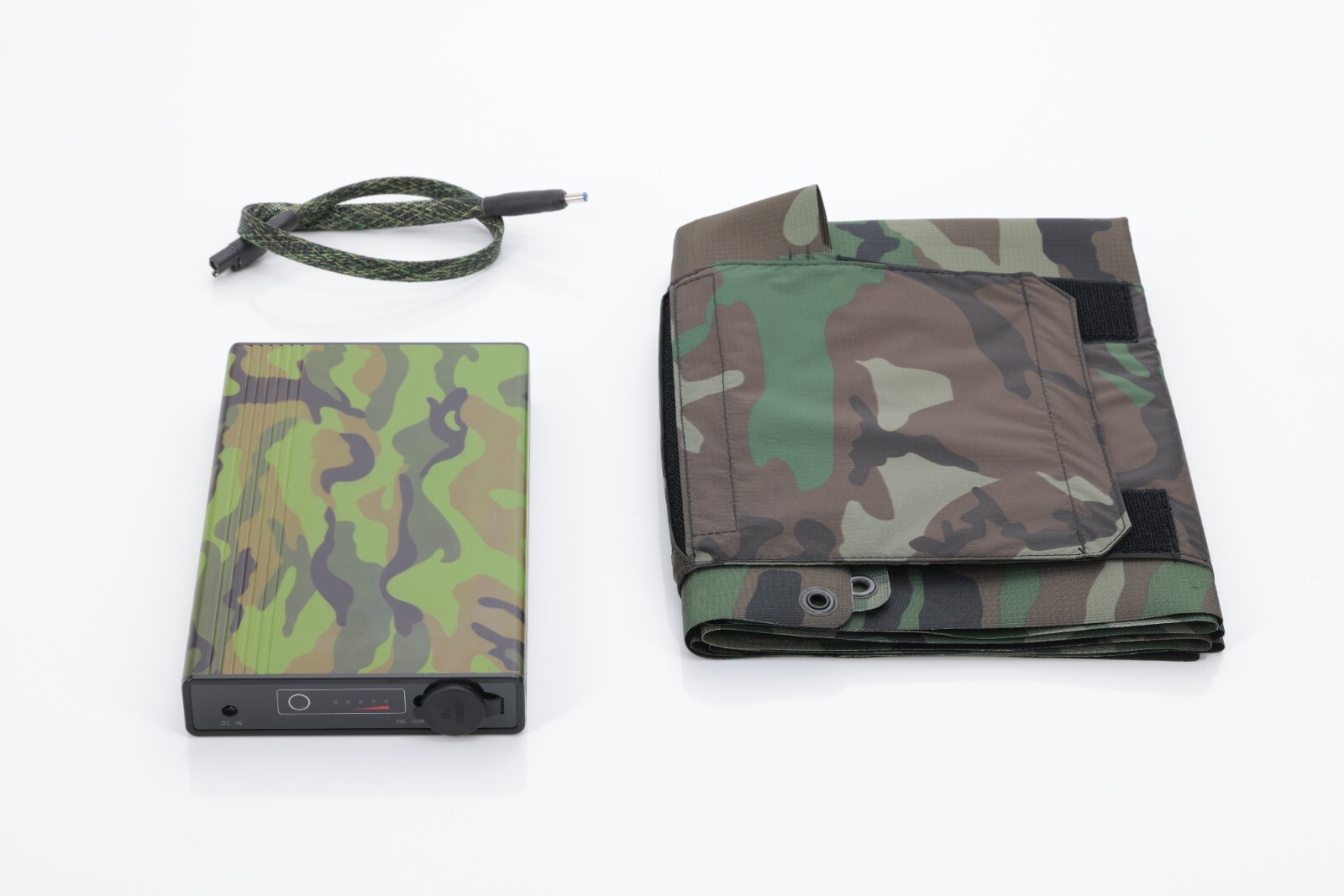 Powerenz® Portable Solar Power System | Complete System | Green Camouflage