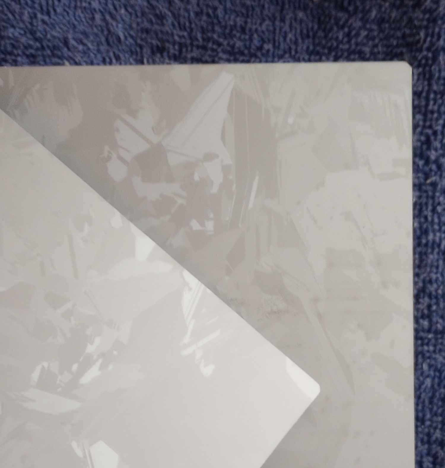 Silicon – raw silicon slices from Deutsche Solar – 125x125mm – 180um – Qty225