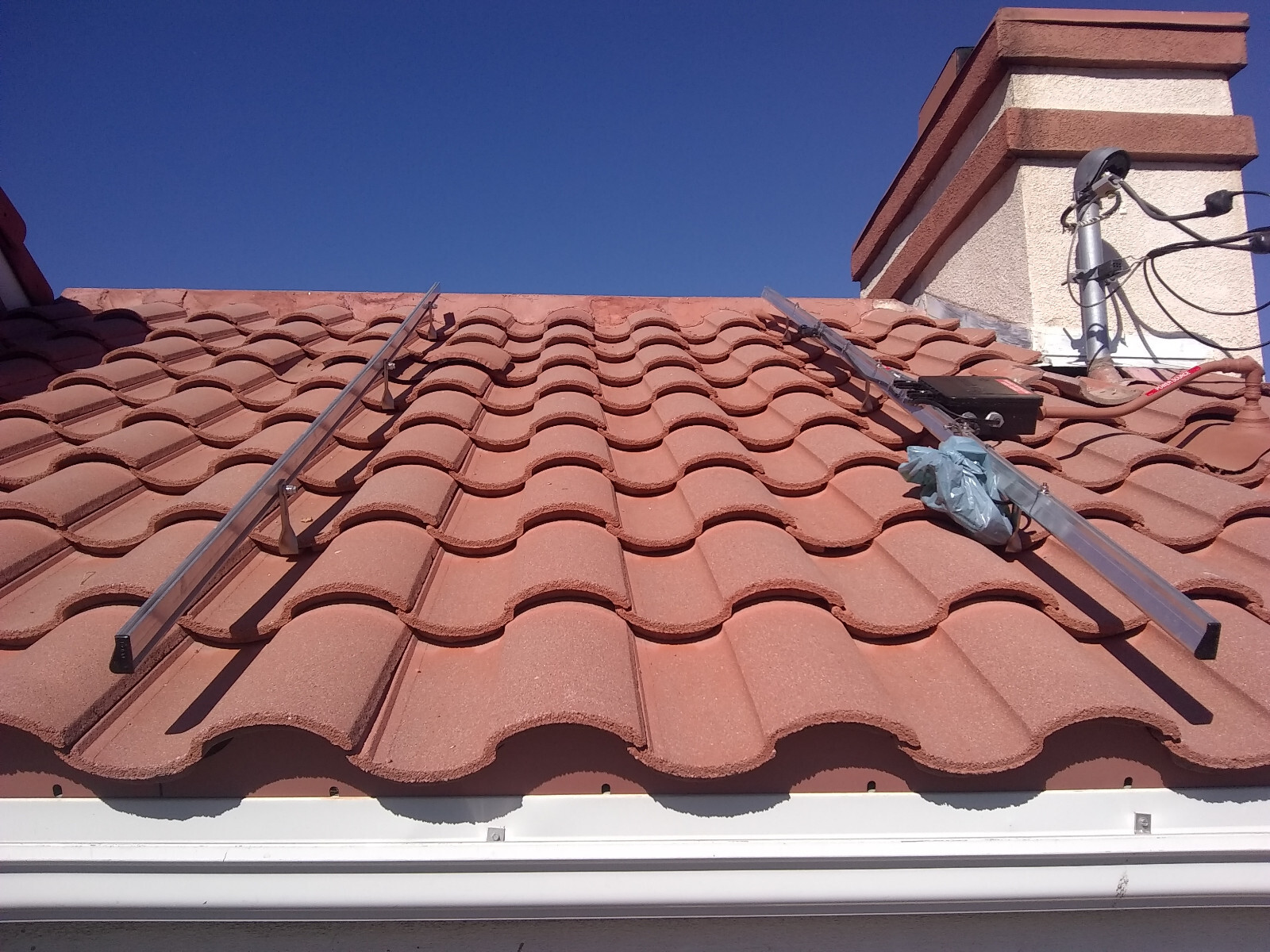 Solar Landscape Mounting Tile Roof Hook – Adjustable