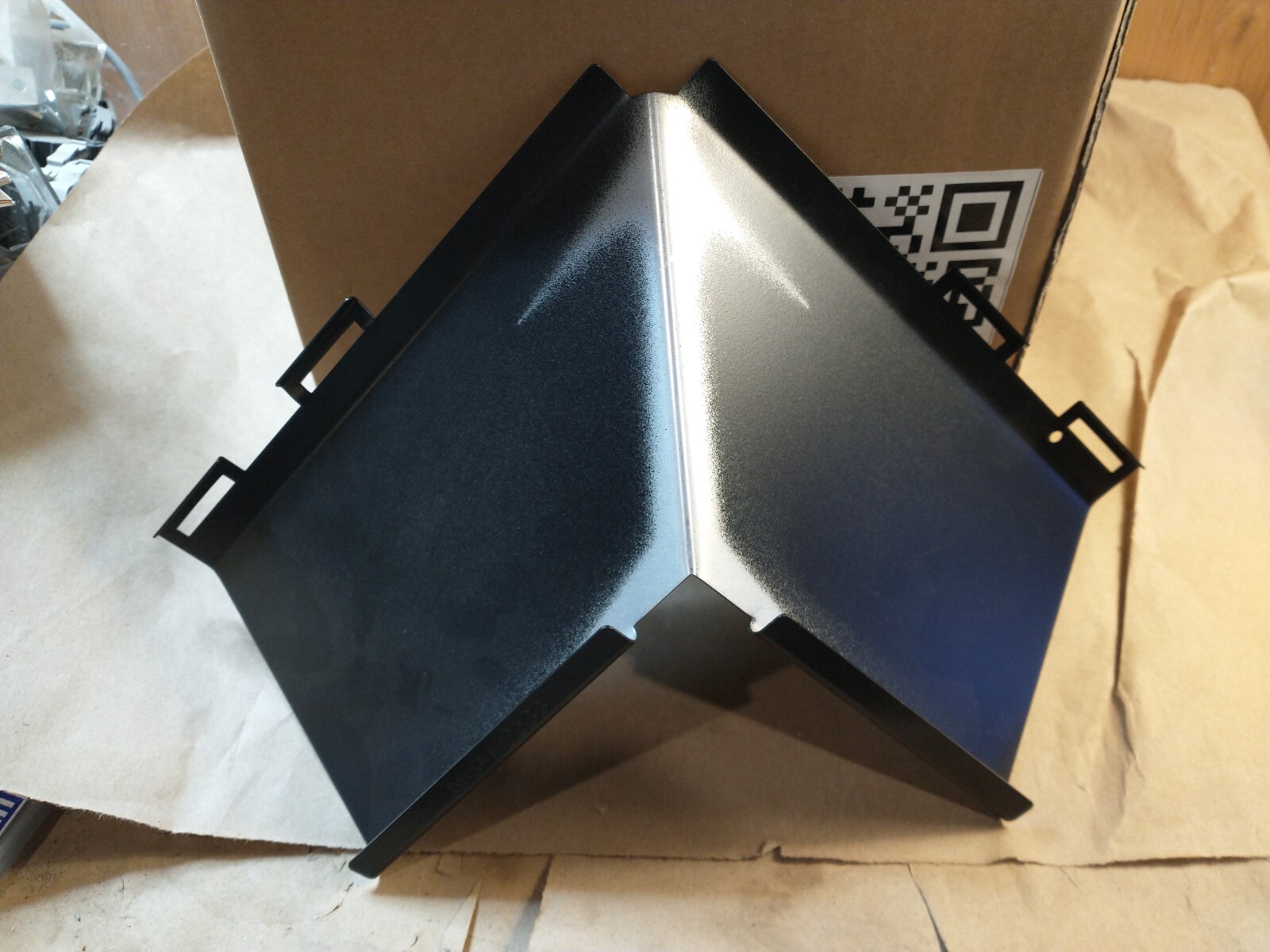 Box of 14, Zep Solar Inside Corner Cap, Black MH-007000-641 – Fast Shipping