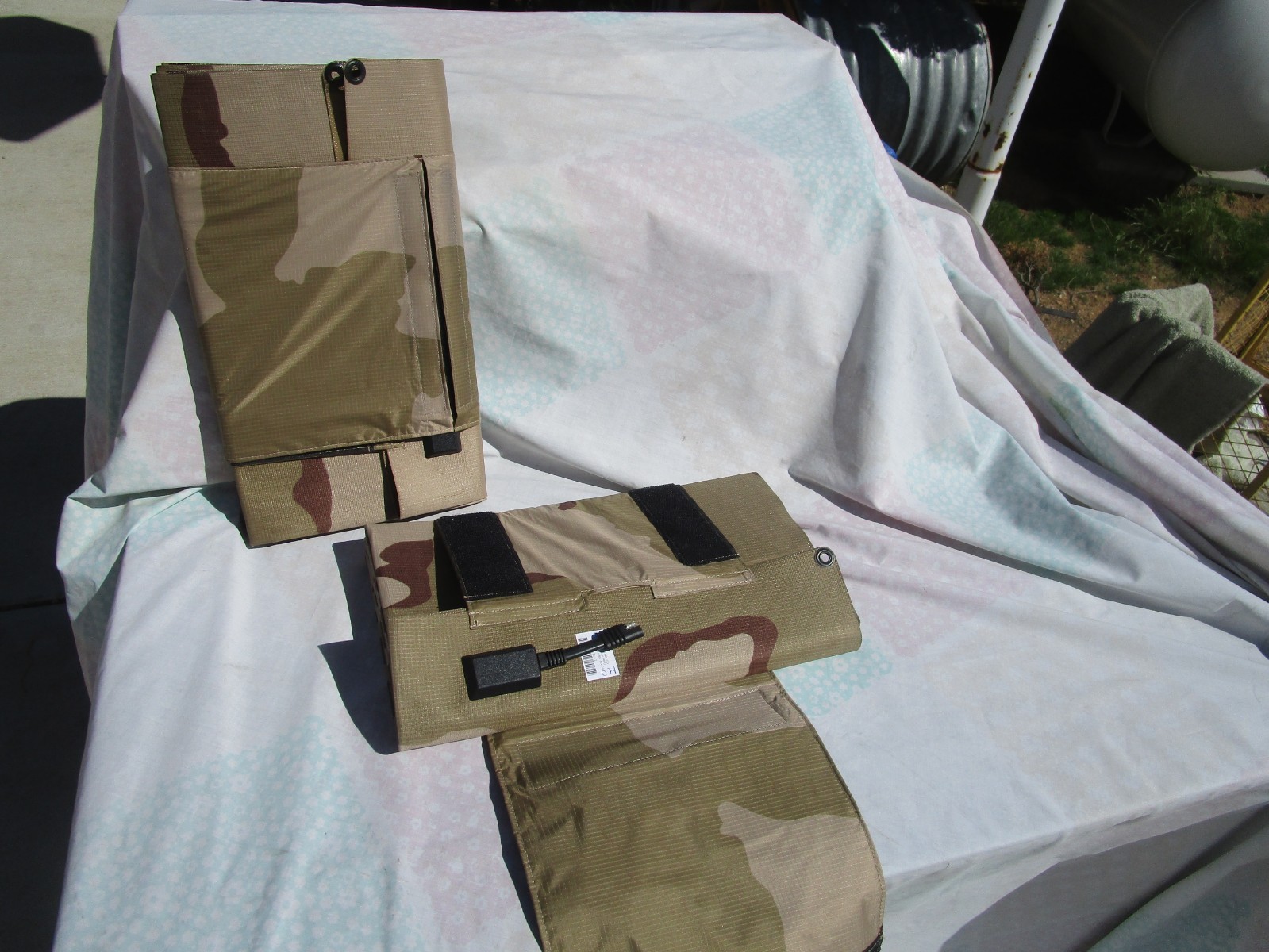 Portable Solar Kit w/ 2 Panels and 12V Cell Inverter-Iris Technology SPACES II