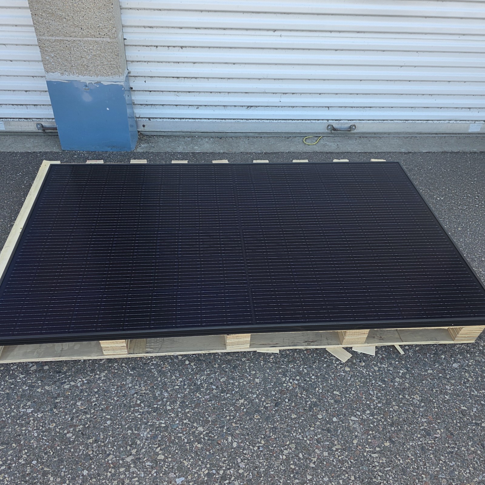 Suntech STP370S-B60/Wnhb 370W Solar Panels Lot of 10 Mono High Efficiency