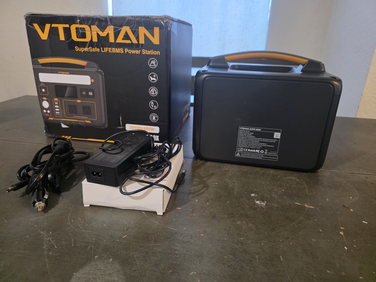 VTOMAN Jump 600X Portable Power Station 600W 299Wh Solar Generator LiFePO4