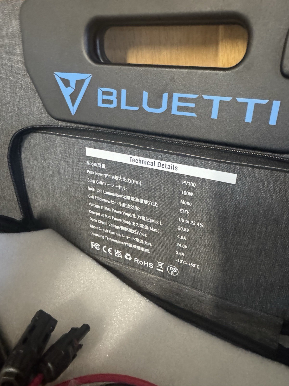 Open BoxBluetti Portable Foldable 100W Solar Panel PV100 OLDER MODEL