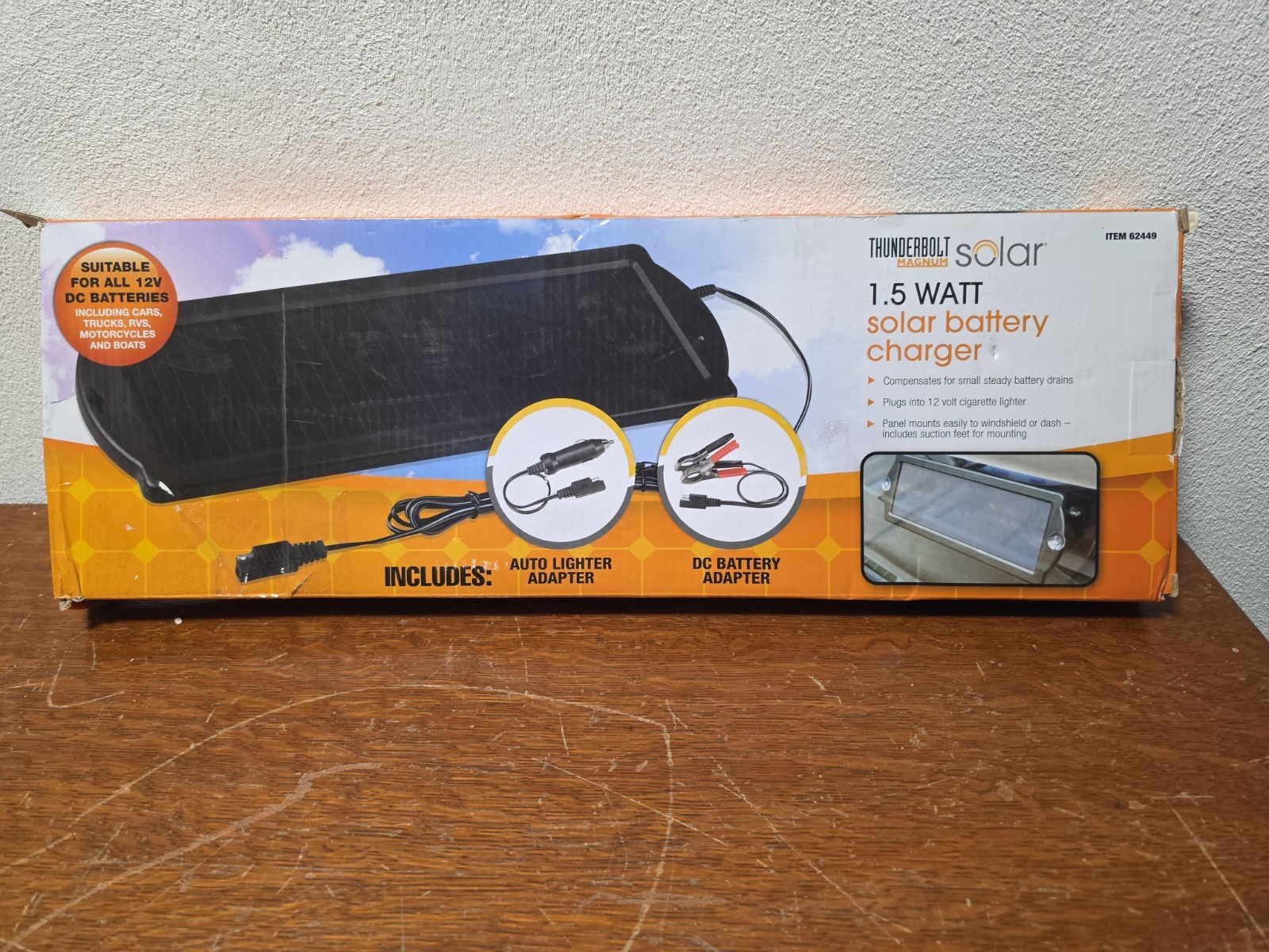 Thunderbolt Magnum Solar 1.5 Watt Battery Charger Solar Power ~ NEW NIB