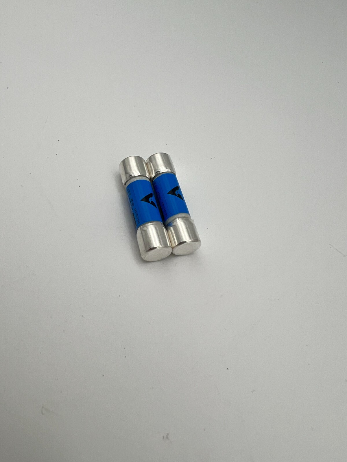 Solar PV In-line fuse 1000v / 1100v 15A 10mm x 38mm UL listed