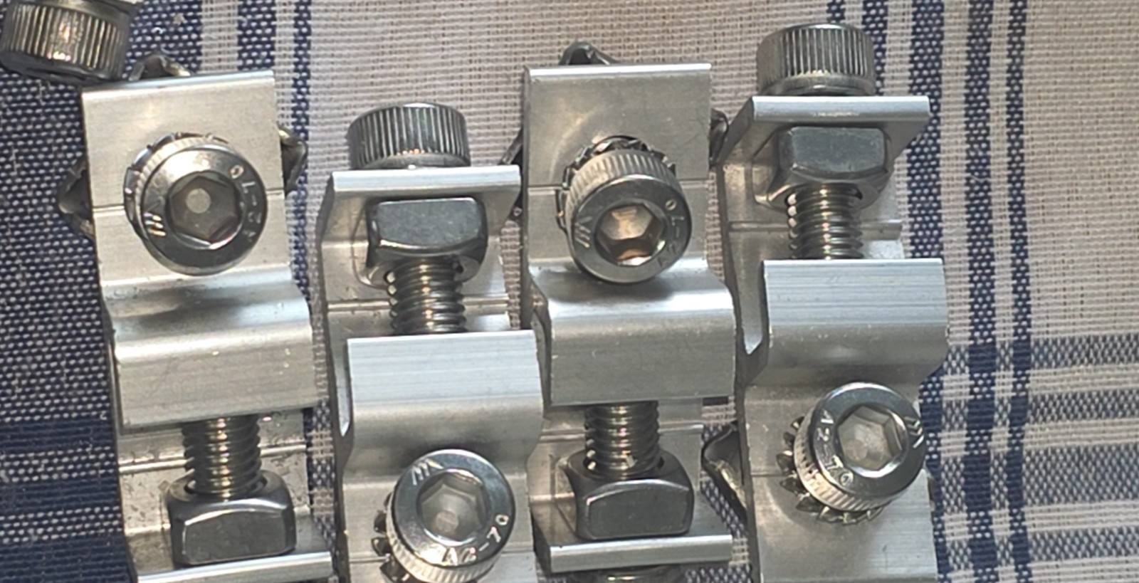 Lot of 20 Adjustable Solar Panel Mid Clamps with A2-70 Stainless Steel Hardware