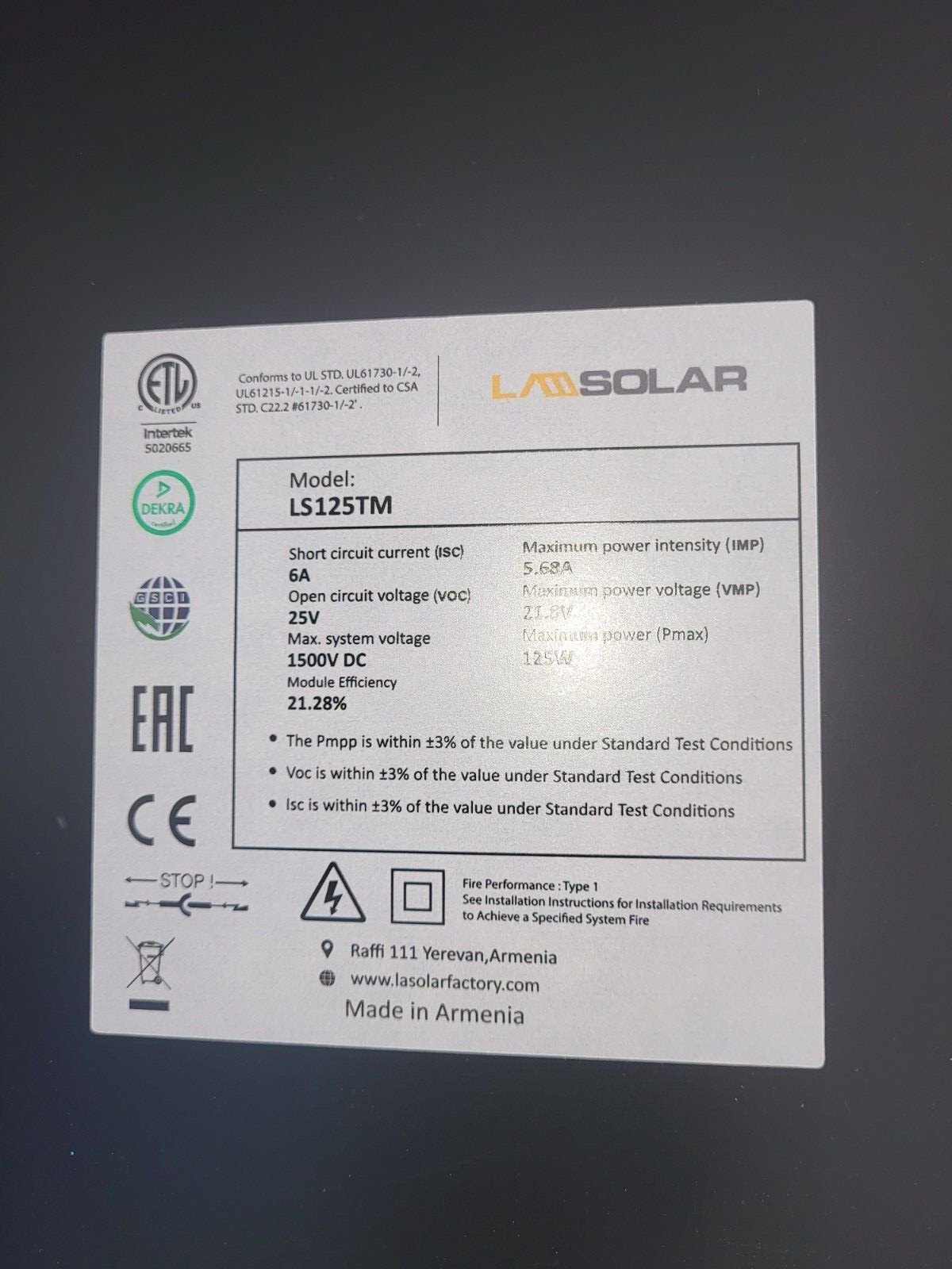 LA SOLAR 125W Triangle BLACK ON BLACK Solar Panel