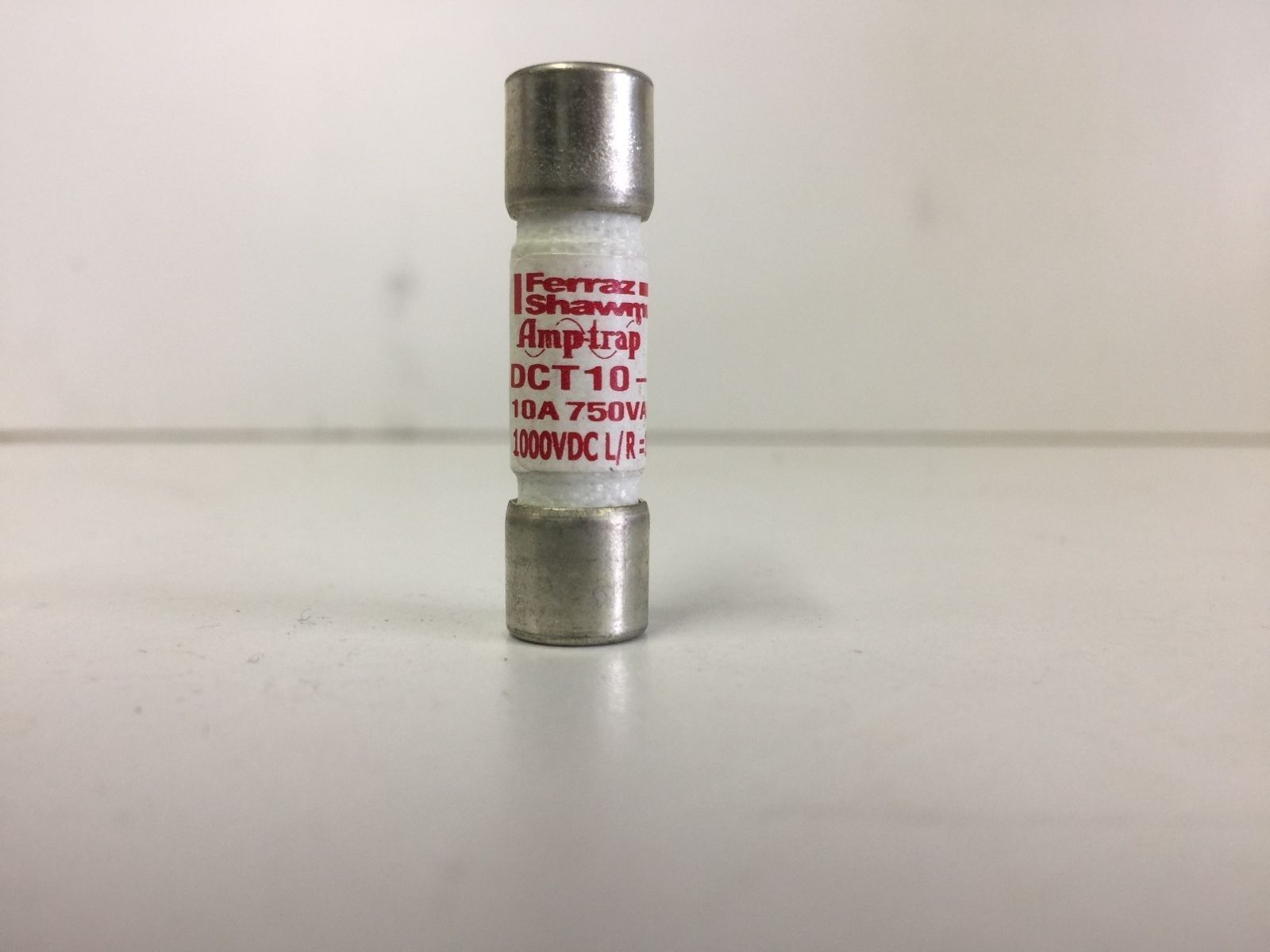 (1) QTY MERSEN DCT10-2 10 amp Solar Fuse Photovoltaic 10Amp 1000VDC (10×38)mm