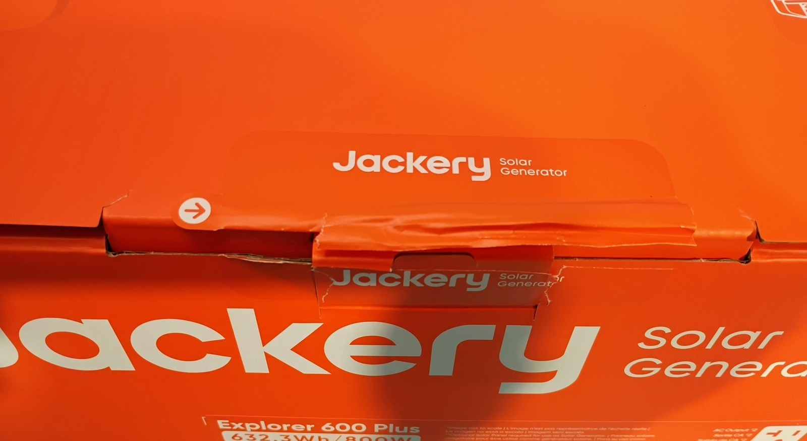 Jackery Power Station Explorer 600 Plus Portable Solar Power Station ️‍