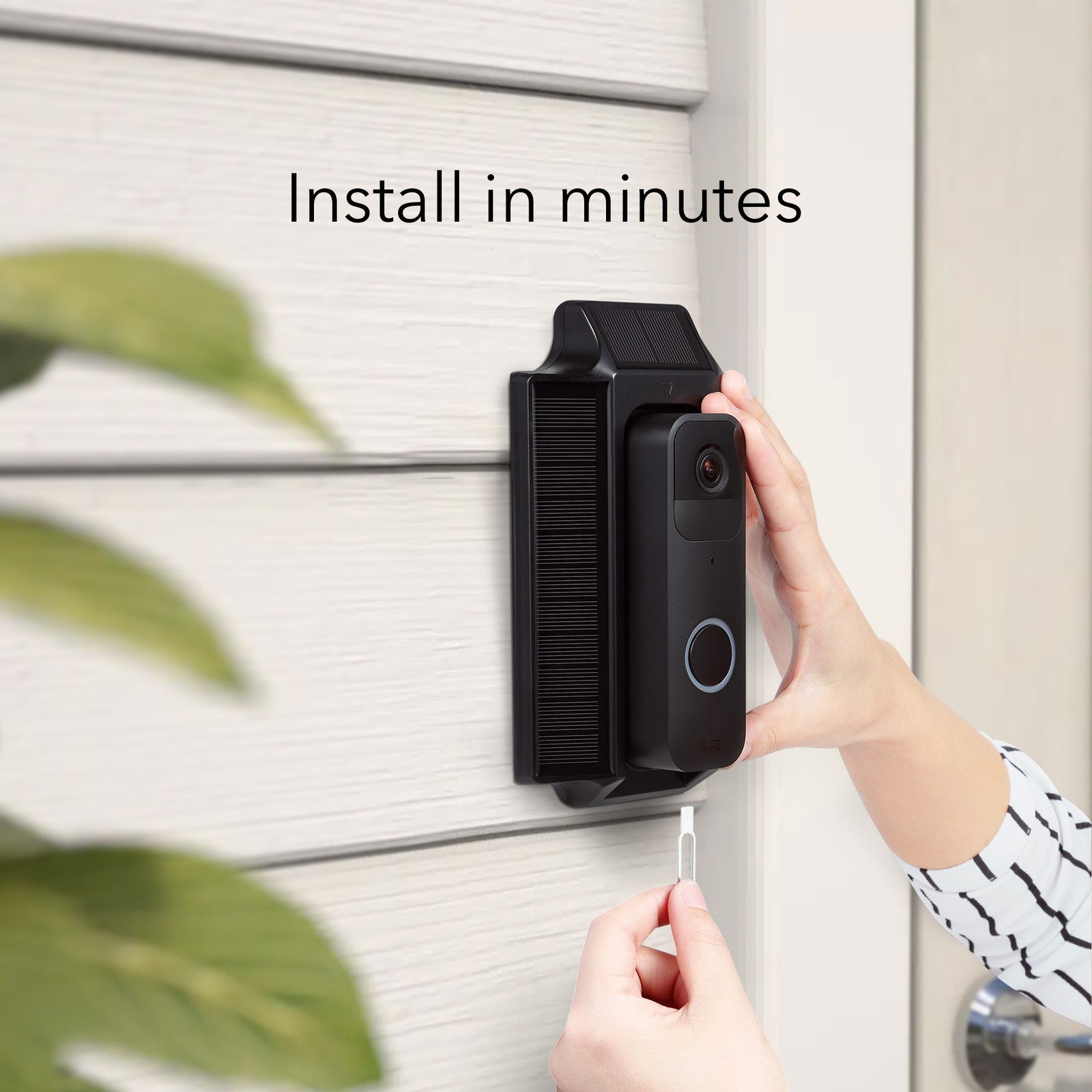 Wasserstein Solar Charger and Mount for Blink Video Doorbell(Black)