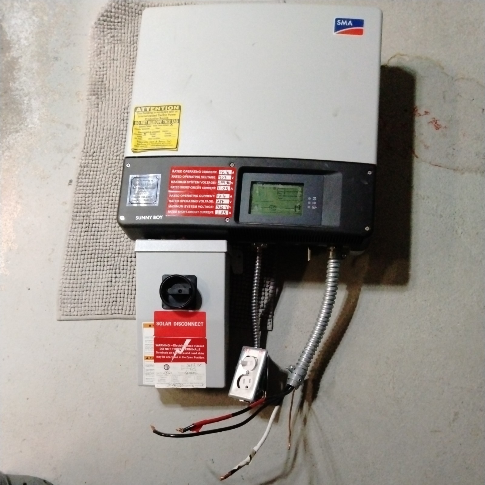 Solar System Sunnyboy 5000tl-22 Inverter And 19 Panels.