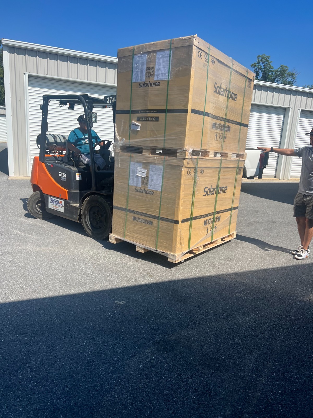 Solar panels 415 W Black Mono-facial PERC Bluesun per pallet 36 pcs.