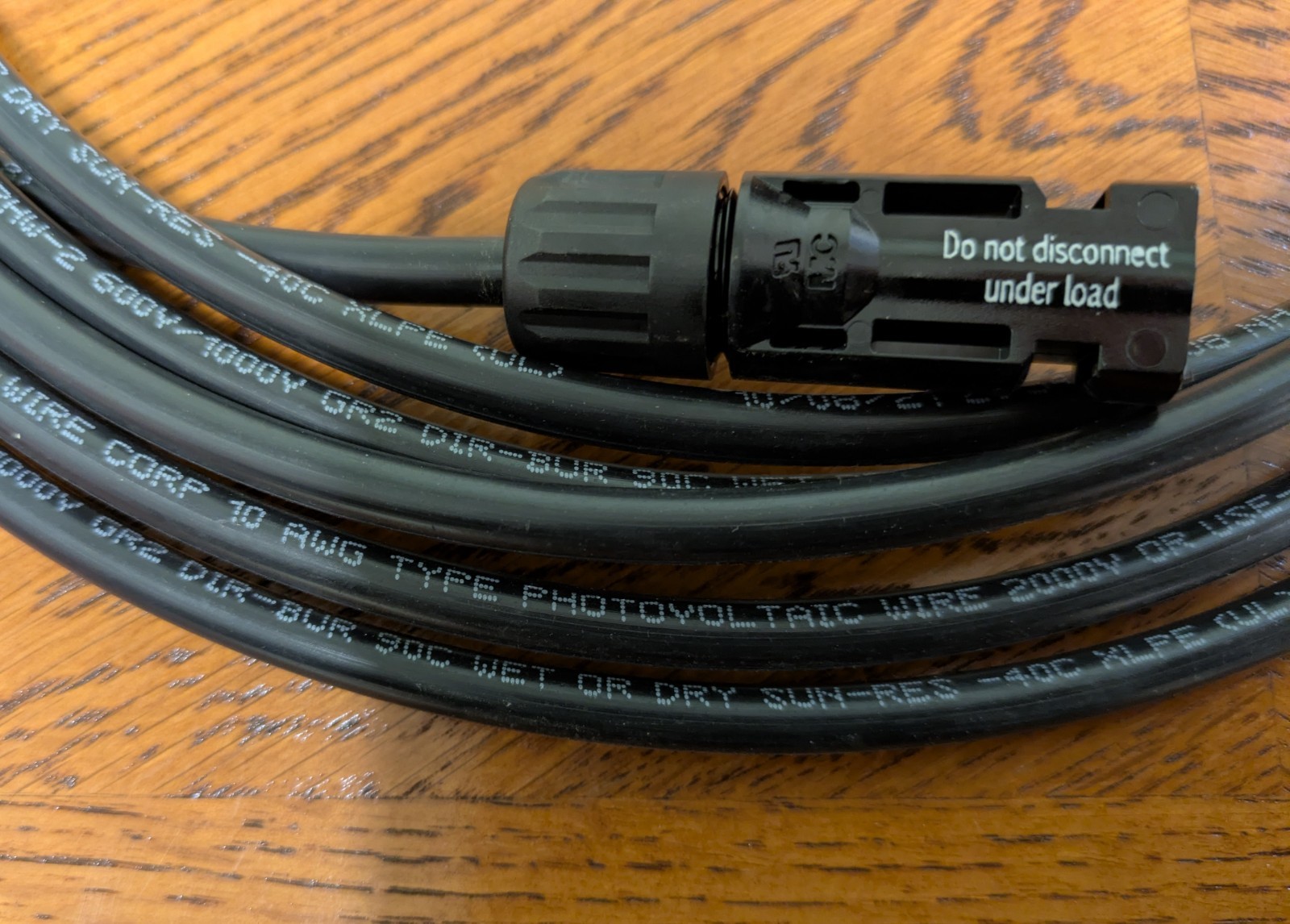 15 FT 10 AWG Solar PV Wire 1500V / Black Extension Cable with MC4 Connectors