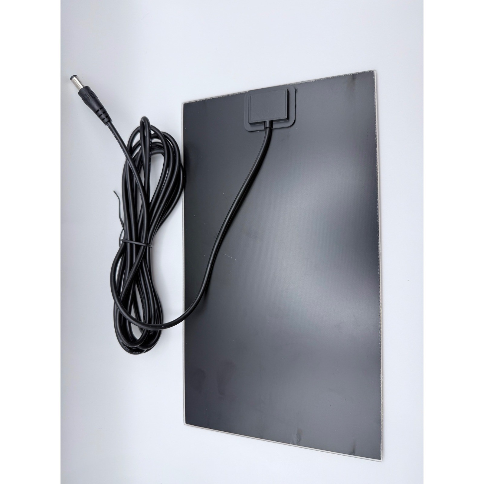 Portable Monocrystalline Solar Panel with DC Barrel Connector Black 7.5W 5V