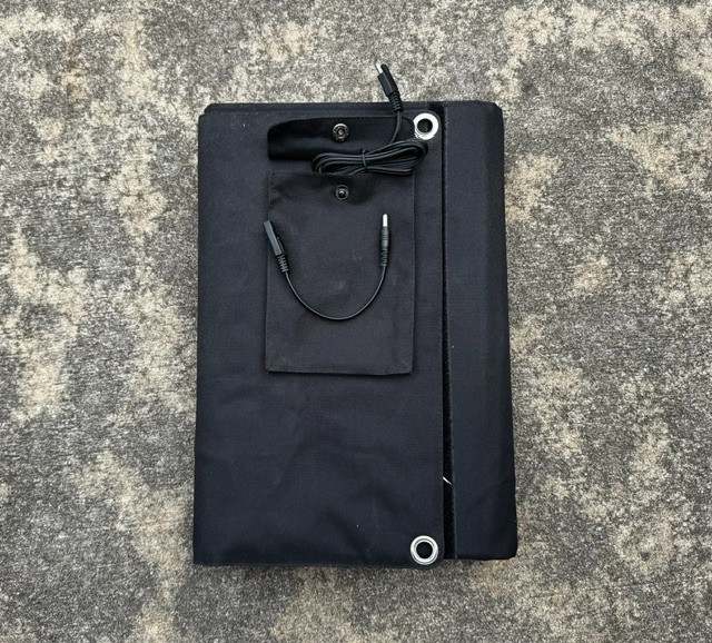120W Foldable Solar Panel Portable Solar Charger SEA connection