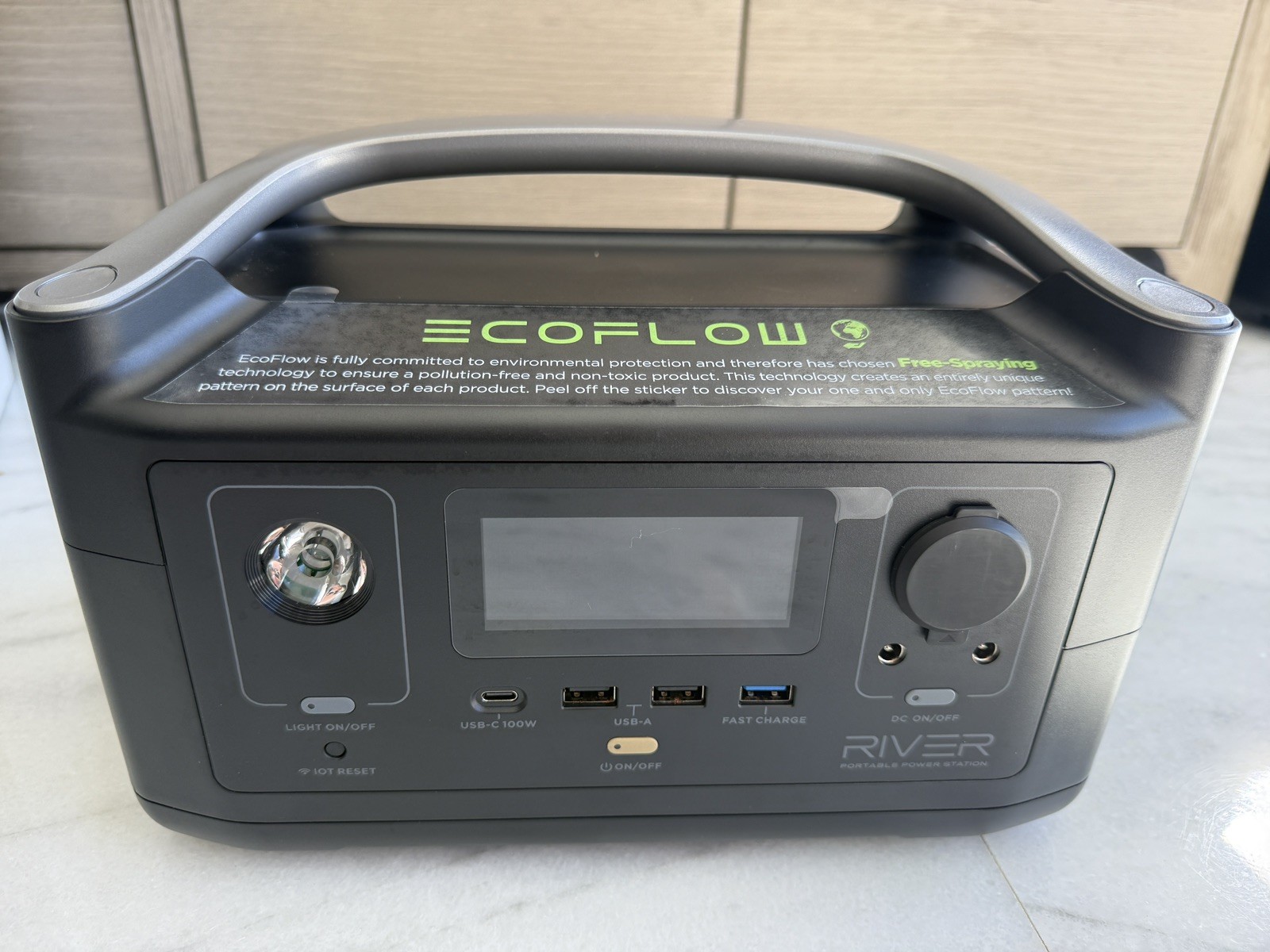 NEW Eco Flow RIVER 600 Portable Power Station EF4 Camping Outdoor Back-Up RV