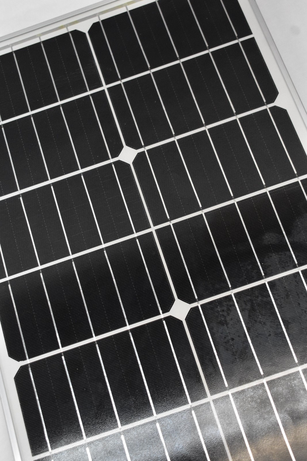Lot of 2 Solar Panel Modules Assembly 350mm x 530mm x 17mm Portable 30W