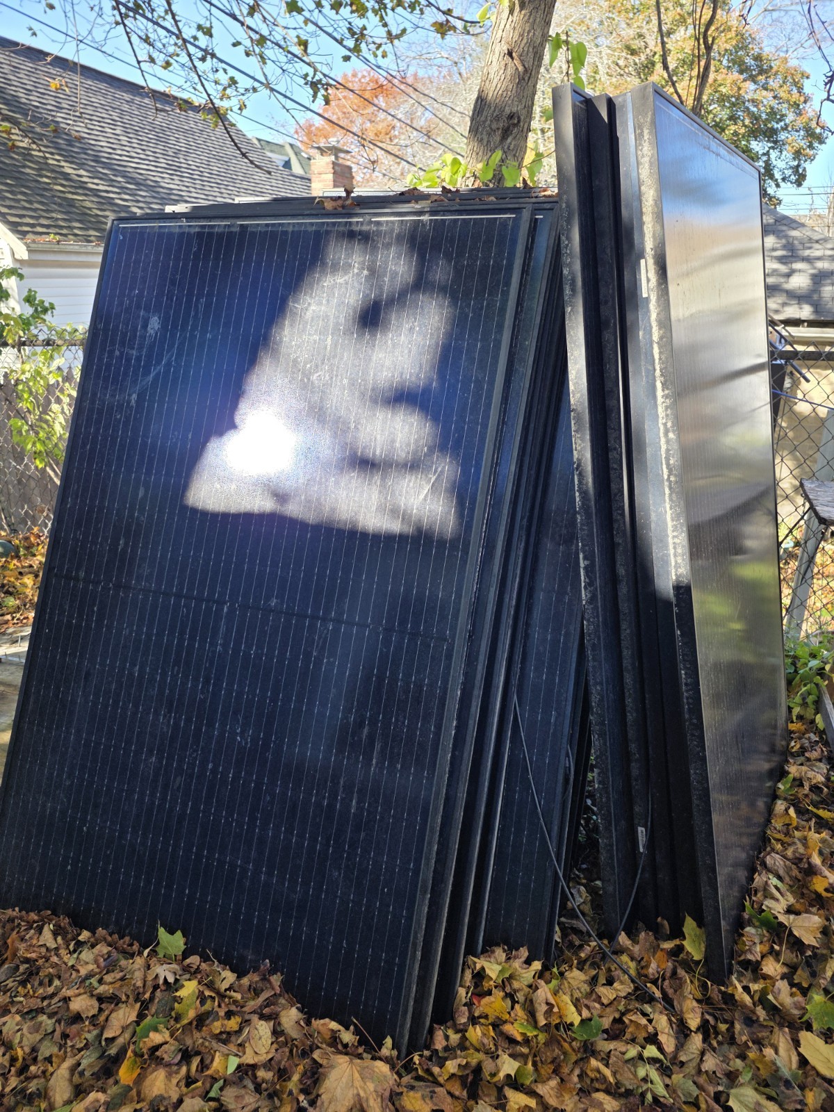 Q CELLS Q.PEAK DUO BLK-G5 315W Monocrystalline Black Solar Panel MC4 67.8×39.4″