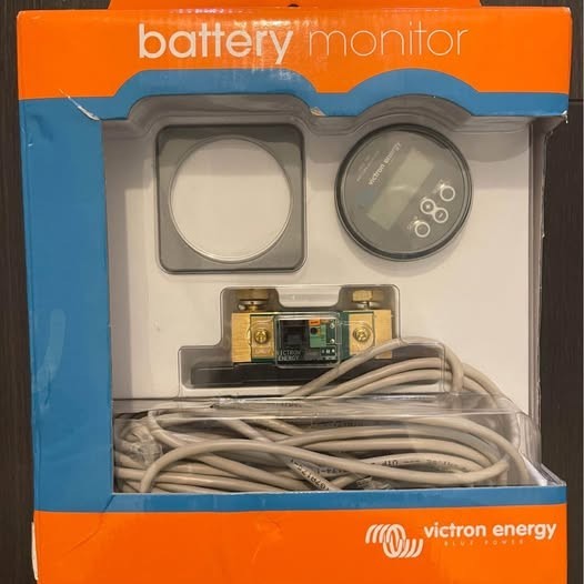 VICTRON ENERGY BLUE POWER BMV 700 BATTERY MONITOR CHARGE LEVEL