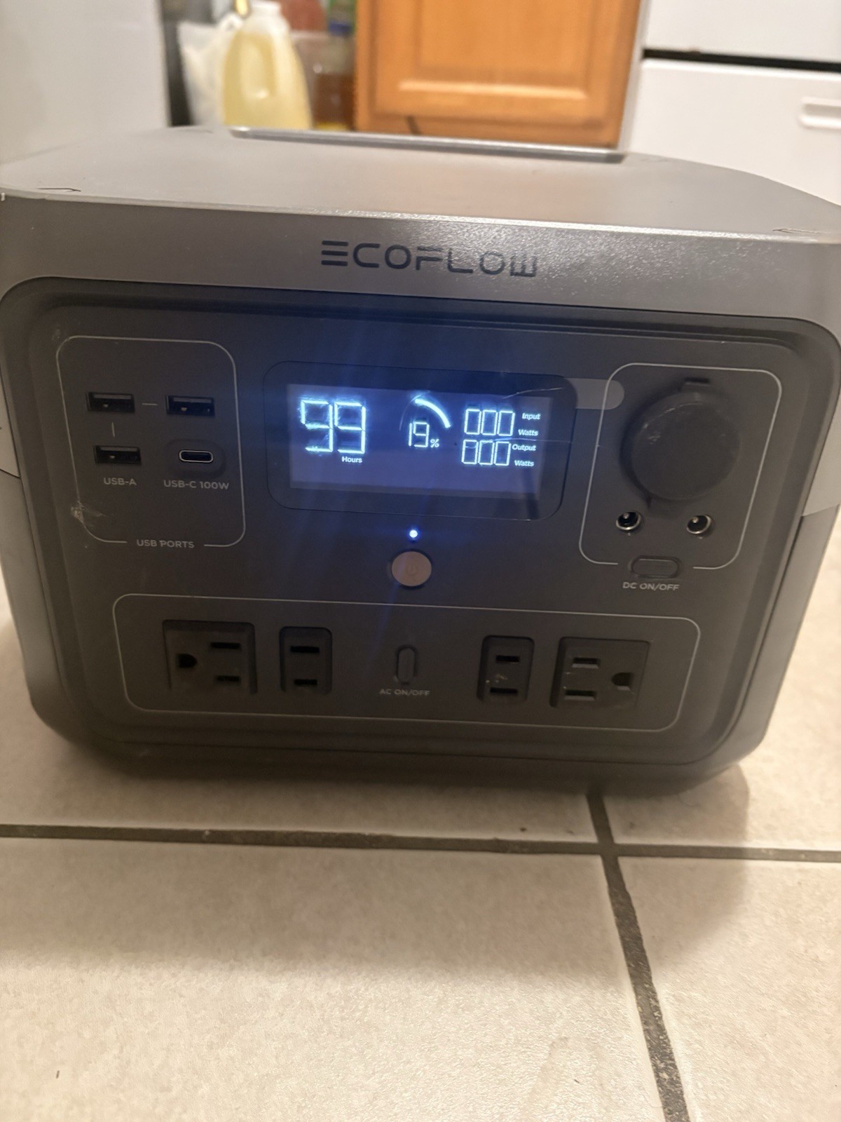 Ecoflow River 2 Max 1000W Portable Power Station + 2x 160solar panels