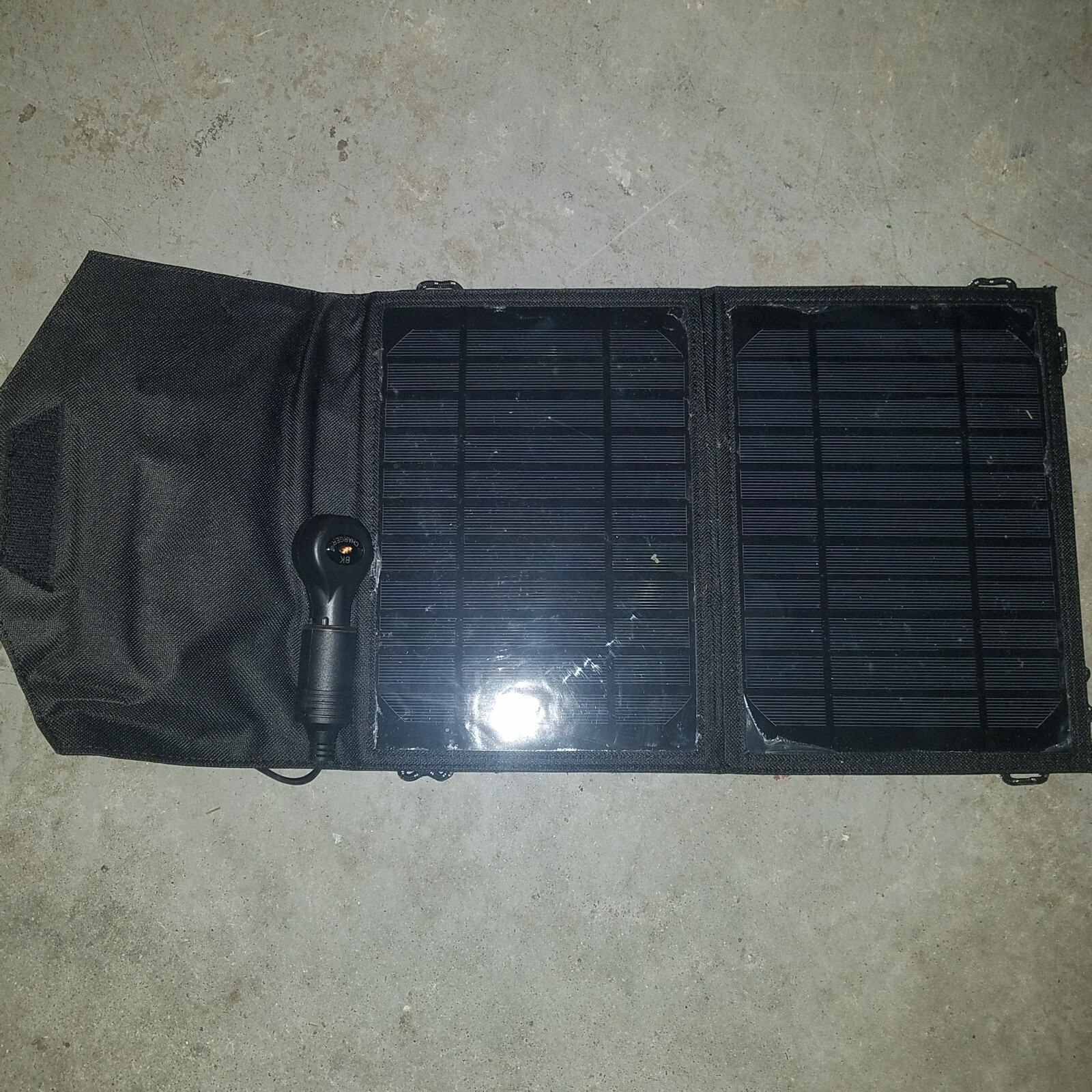 PowerTac SO-PA Folding 10W Solar Panel cigar plug phone small electronic charger